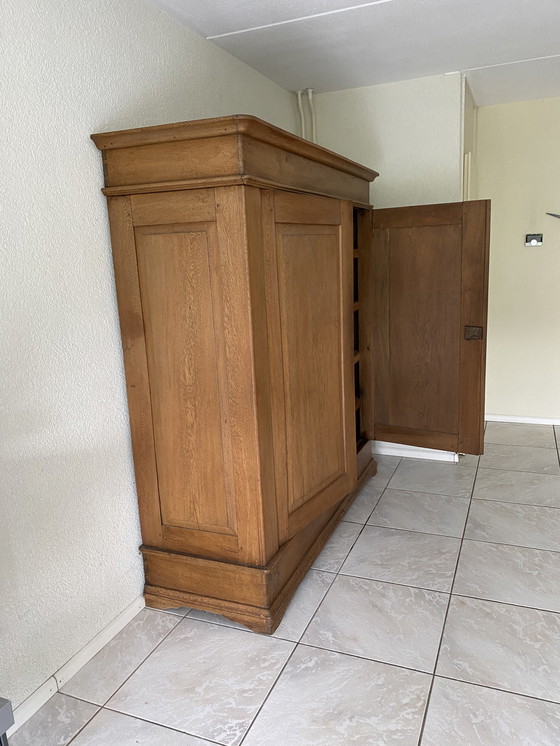 Image 1 of 1 Drenthe linen cabinet antique