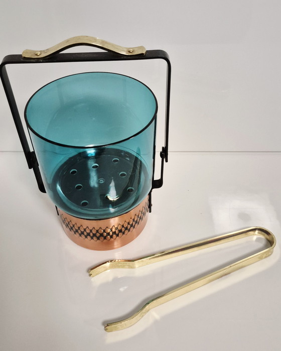 Image 1 of Contenitore per cubetti di ghiaccio, secchiello per il ghiaccio, bicchiere con pinze, metà anni '60