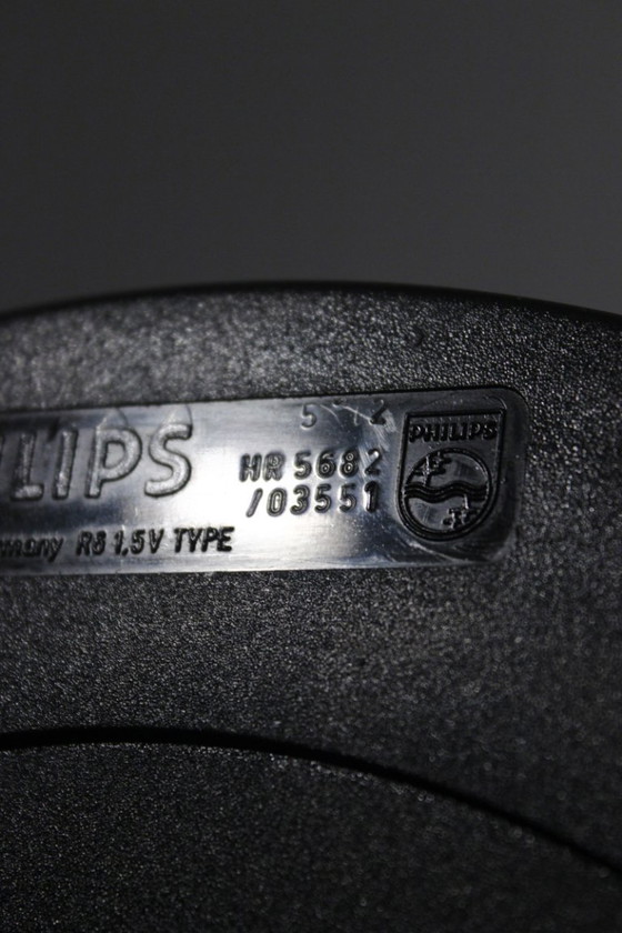 Image 1 of Philips HR5682 Horloge murale vintage design Memphis 1980s West Germany