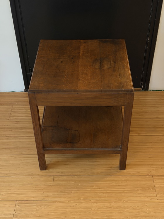 Image 1 of Amsterdamse School/ Art Deco Eiken Bijzettafel