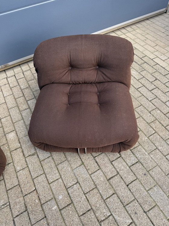 Image 1 of Cassina Soriana 2x 1 plaza original de los años 70 Tobia & Afra Scarpa