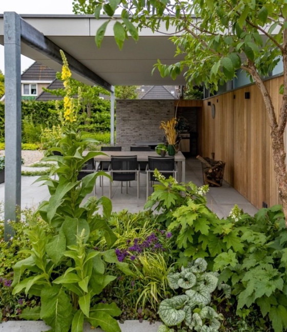 Image 1 of Tuinset Tribu Versus met 6 stoelen 