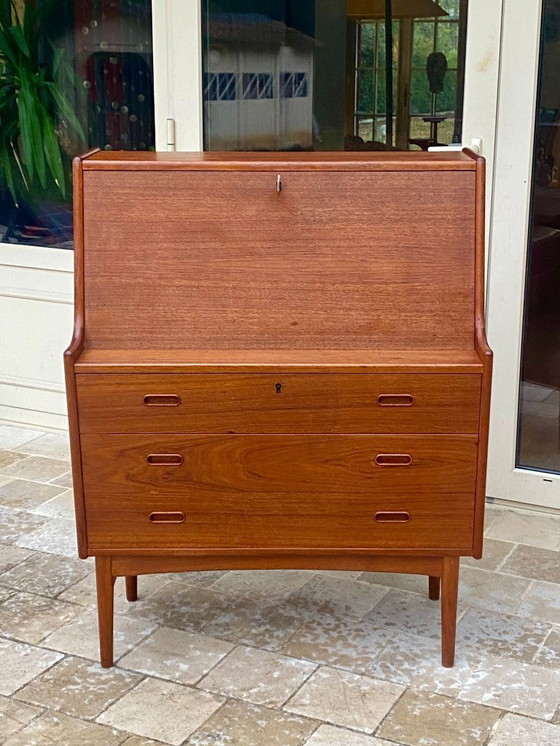 Image 1 of Secrétaire / bureau danois modèle 37 par Arne Wahl Iversen pour Vinde Møbelfabrik – Années 60.