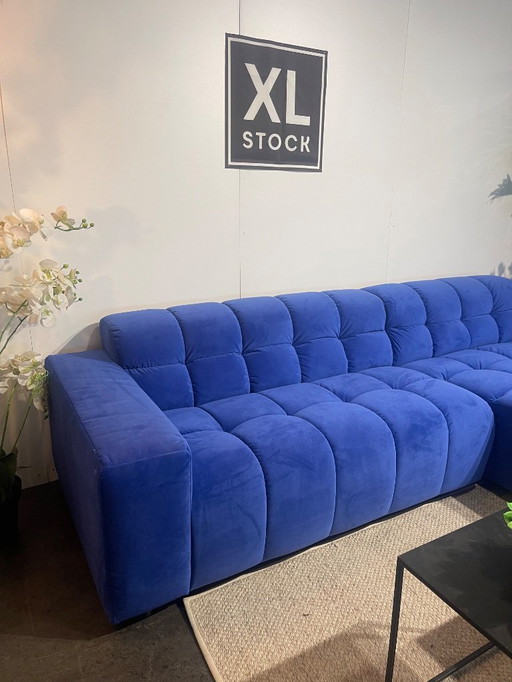 XL STOCK lounge chairs
