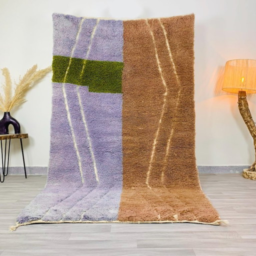 Alfombra bereber artesanal de 250 cm x 150 cm.