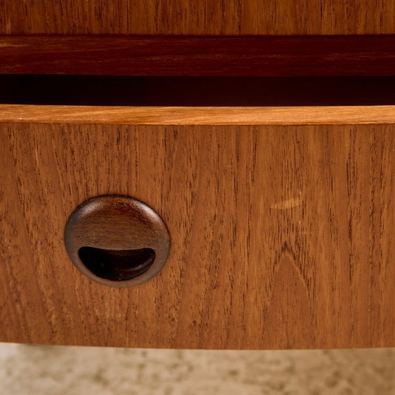 Image 1 of Commode en teck MK11152 à six tiroirs