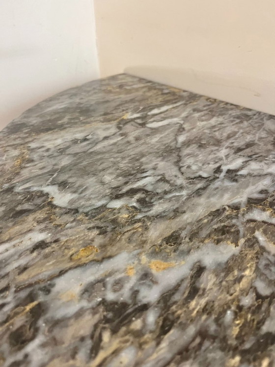 Image 1 of Table d'appoint luxueuse en marbre et bronze