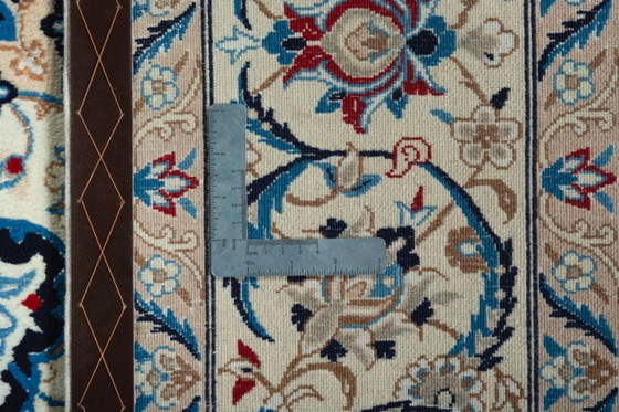 Image 1 of Tappeto orientale Nain 9La annodato a mano con contenuto di seta - 310 x 206 cm