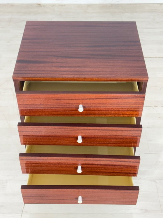 Image 1 of Zeer mooie vintage ladekast, kast, wastafelmeubel, woonkamerkast