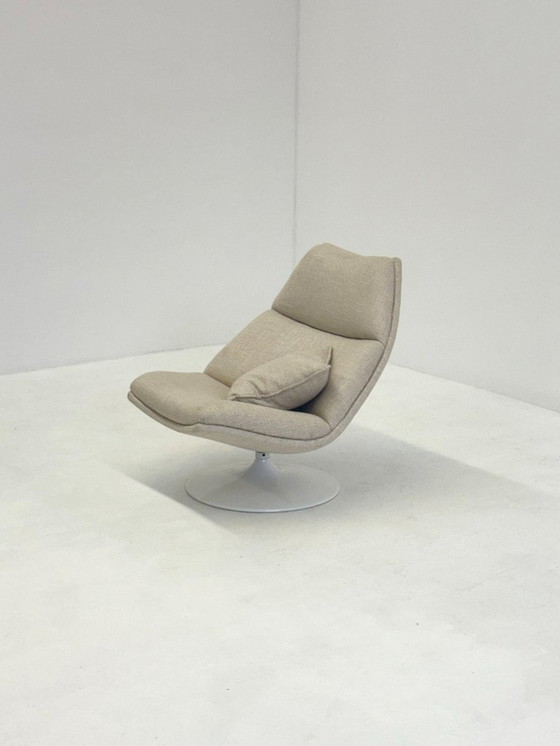 Image 1 of Artifort F511 vintage fauteuil in crème