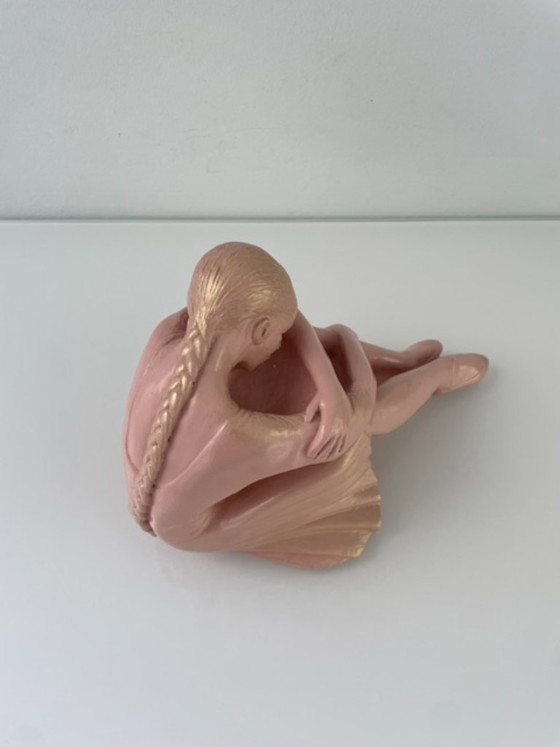 Image 1 of Statue vintage de danseuse de ballet rose