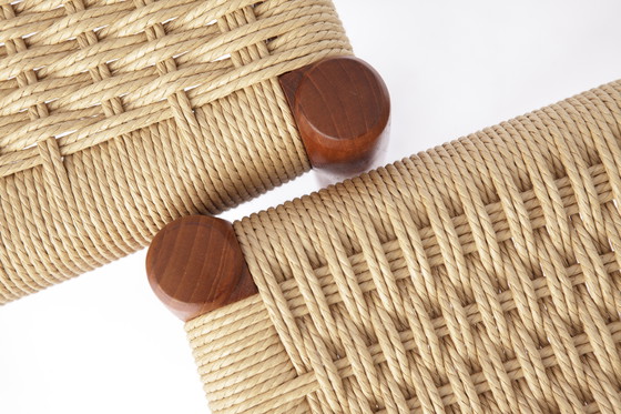 Image 1 of 2 sedie da pranzo Niels Otto Moller, modello 75, teak, anni '50 – seduta in corda di carta rinnovata, timbro del produttore,