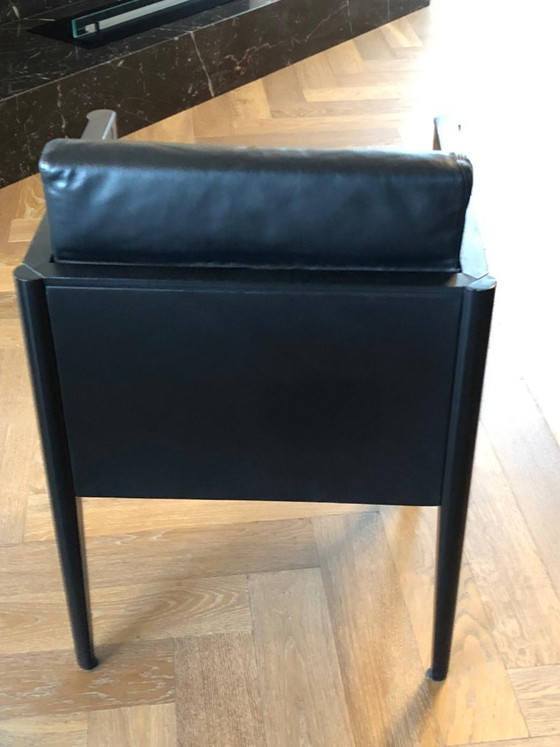 Set di quattro sedie in pelle di fine Mid-Century di Arnold Merckx per Arco - Move Design – Poltrone, Leather (photo 4 of 5)