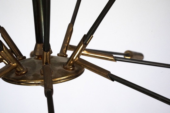 Image 1 of Rare lustre Sputnik en laiton à 16 bras de Stilnovo – 92 cm de diamètre – Italie, années 1950