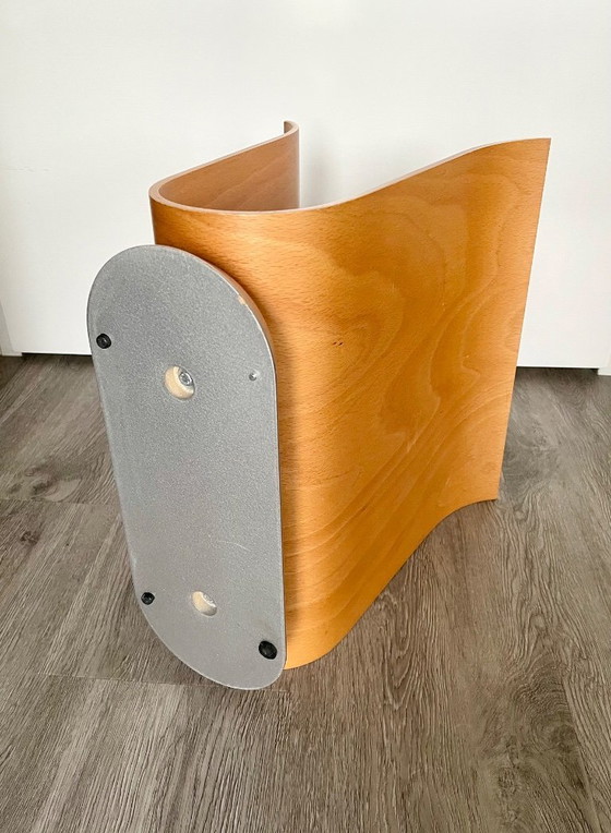 Image 1 of Portariviste dal design vintage Ligne Roset