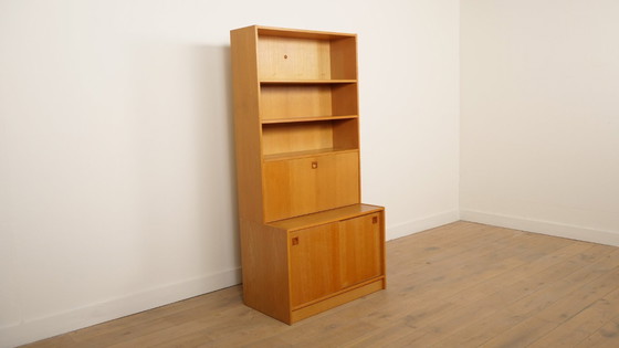 Image 1 of Armoire murale vintage | Bibliothèque | Chêne | Portes coulissantes