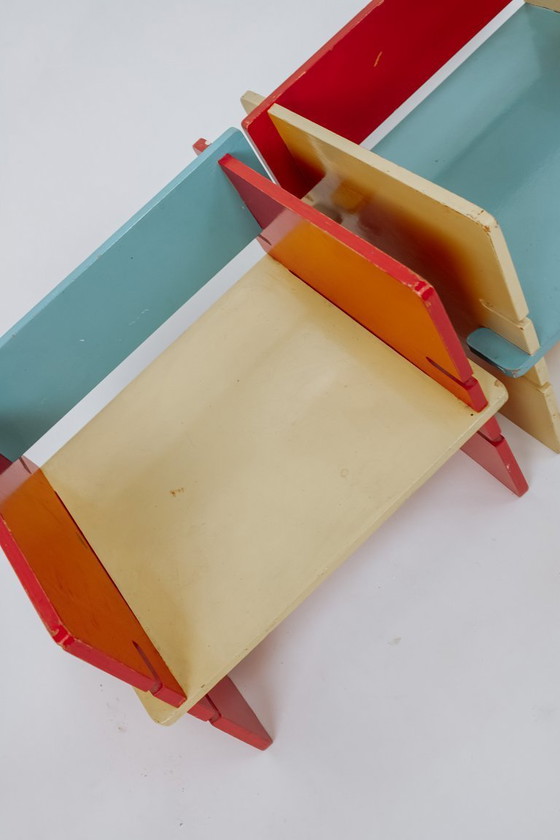 Image 1 of Set van 2 gekleurde vintage Montessori kinderstoelen of tafeltje