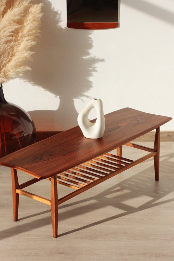 Image 1 of Vintage Everest Coffee Table in Walnut – "Surfboard" Style (1960s)