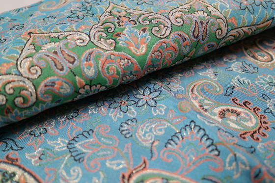 Image 1 of Oriental Handmade Tablecloth, Very Finely Crafted from Silk Threads, 100 x 100 cm