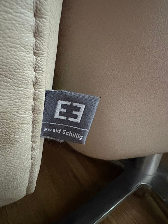 Image 1 of 2 poltrone reclinabili in pelle di Schilling "Movie Star" (modello 1257577/1) - 2017, beige