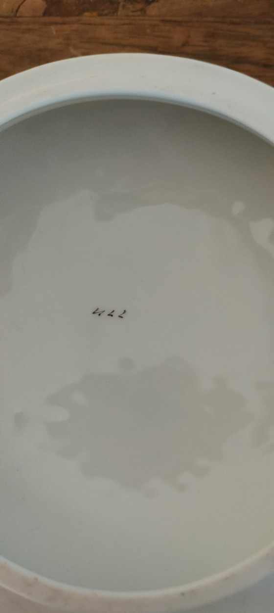 Image 1 of Boîte à bonbons Victoria no. 433/1781422