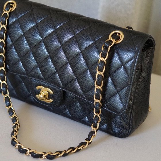 Image 1 of CHANEL KLASSIEKE MEDIUM TAS