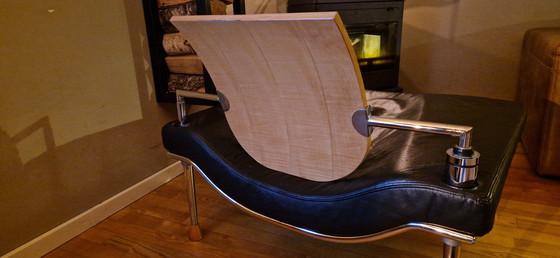 Image 1 of Chaise en cuir design vintage