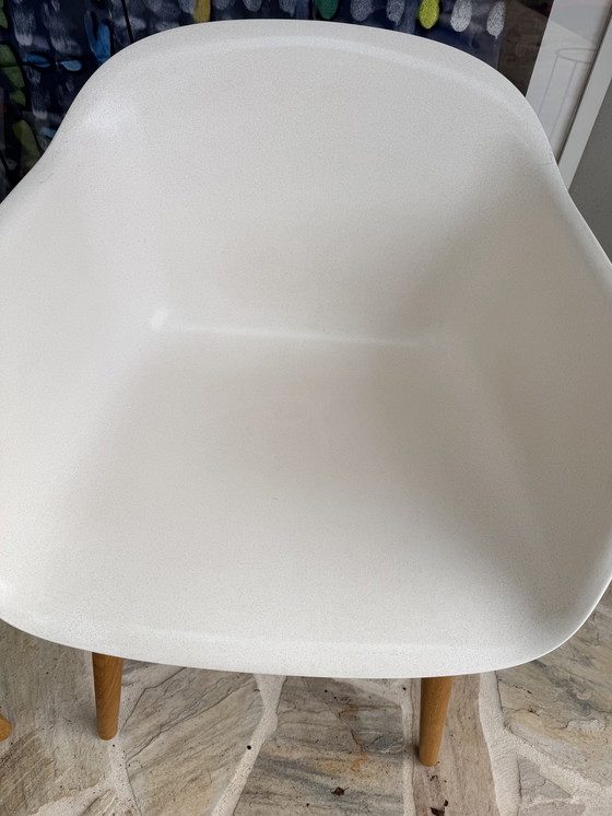 Image 1 of Muuto - Sedia in fibra con base in legno