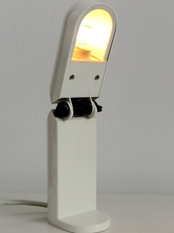 Zwart-witte plastic Tafellampen, Italië, jaren '60, set van 2 – Kunststof (photo 20 of 26)