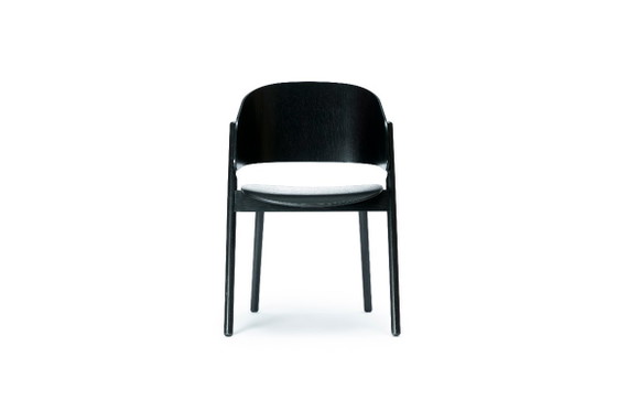 4 x Chameleon in Black – feelgood designs, Chaises de salle à manger, Wood (photo 3 of 5)