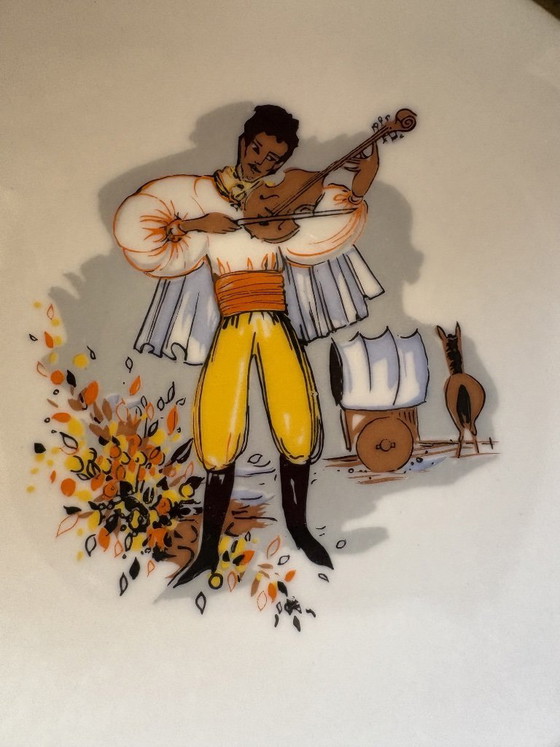 Image 1 of Servizio da 6 pezzi in porcellana Schirdding Bavaria di metà secolo, dedicato ai musicisti di tutto il mondo.