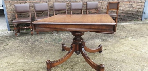 Image 1 of RAC Royal antiek eetkamer hangoren tafel