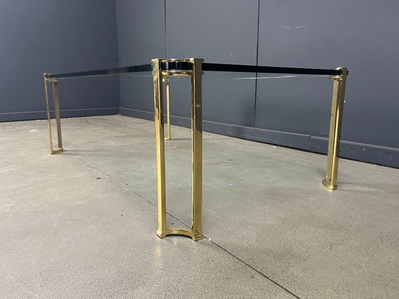 Image 1 of Salontafel in Peter Ghyczy-stijl, gemaakt van messing en glas.