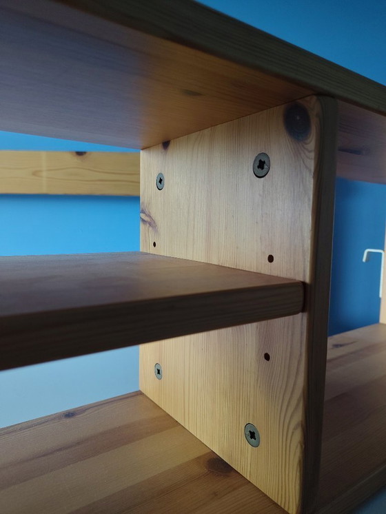 Image 1 of Bureau en pin avec plateau en stratifié haute pression