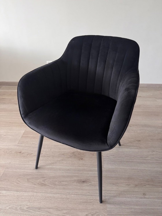 Oval dining table with dark brown top and black base, Haco, Wood, Metal, Modern (photo 6 of 7)