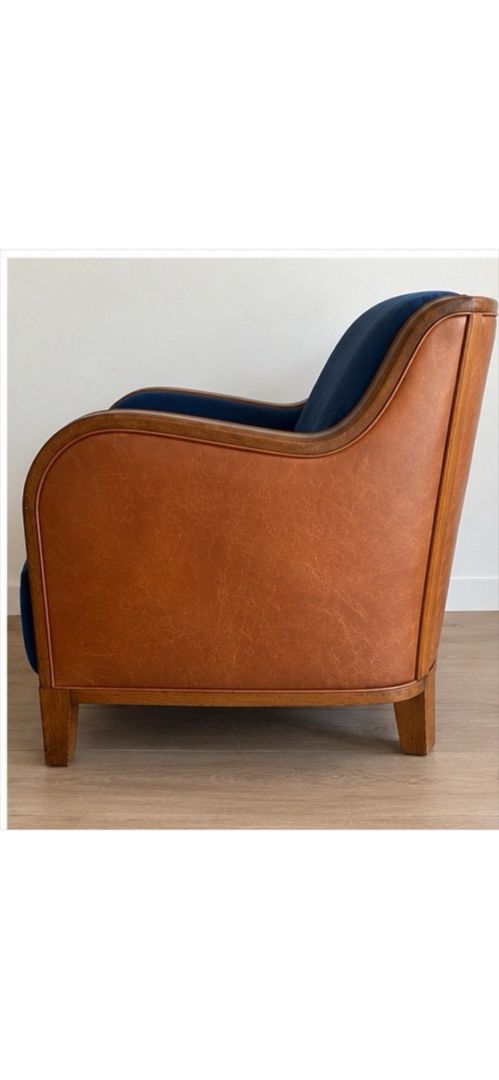 Poltrona Art Déco, rovere, pelle color cognac e Alcantara blu, Poltrone, Legno (foto 3 di 5)