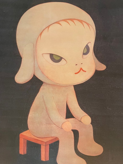 Yoshimoto Nara, Notte insonne (seduto), 1997, per gentile concessione del Rubell Museum, copyright Yoshitomo Nara, stampato in G