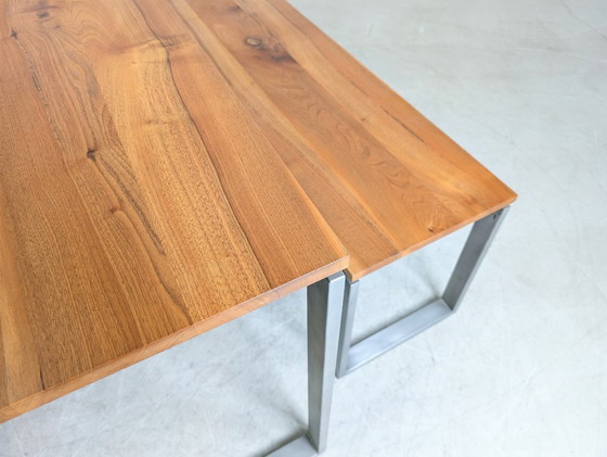 Image 1 of Ensemble table et chaises de style industriel comprenant 2 bancs, banc design, style vintage