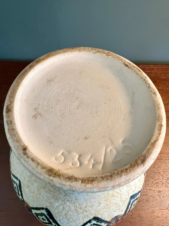 Beautiful Mid Century Vase by BAY with design number 534/25. A perfect addition to your 50s-60s vase (photo 3 of 6)