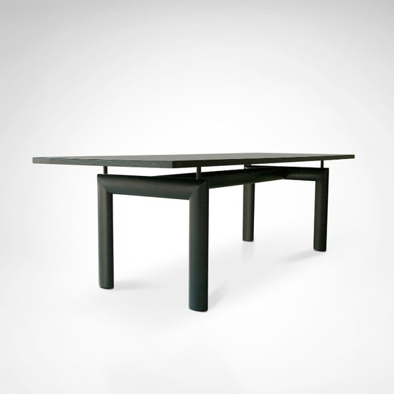 Tavolo da pranzo LC6 in acciaio e legno di Le Corbusier et al. per Cassina anni '80 – Tavoli da pranzo, Metal (photo 9 of 10)