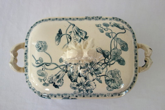 Image 1 of Sopera pequeña de tierra de hierro Gien Capucines