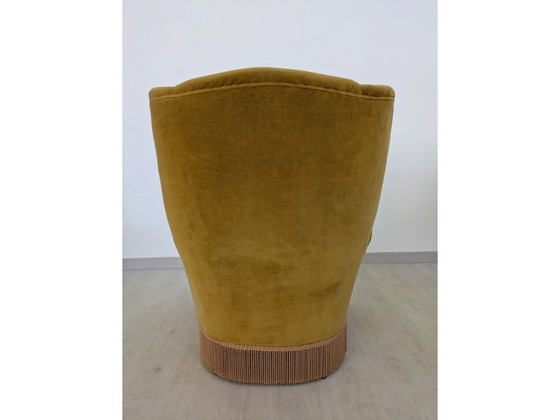 Image 1 of Paire de fauteuils à franges en velours ocre (années 1960)