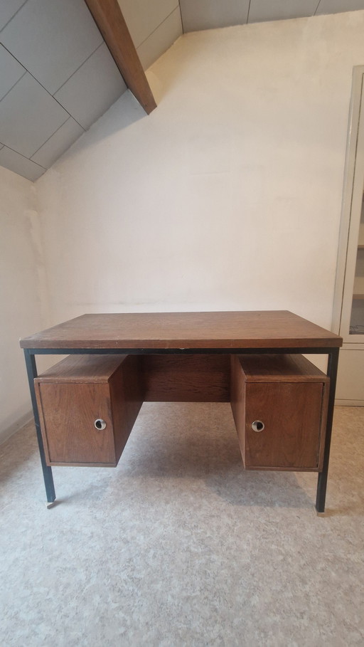 Scrivania antica in legno