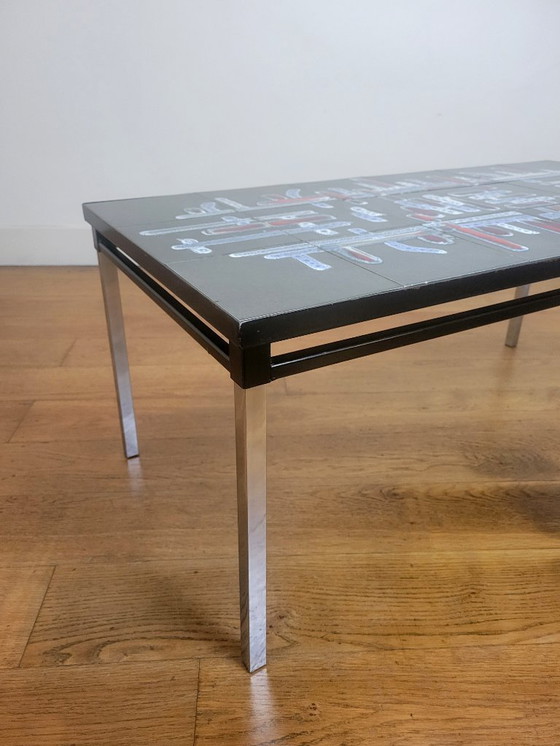 Image 1 of Table basse vintage avec plateau en céramique, signée Adri Belgium.