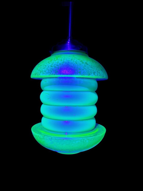 Lampada a sospensione in vetro uranio o annagreen, modello raro, Art Déco – Lampade a sospensione, Glass (photo 11 of 12)