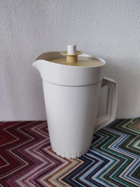 Image 1 of Tupperware caraffa versatrice di succo con coperchio crema