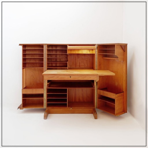 Escritorio Magic Box de Mummenthaler & Meier, Suiza, 1955.