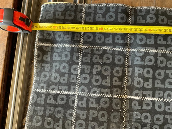 Image 1 of Tapis en peau de vache sur mesure, motif vache T40 à support carré | 200 × 300 cm