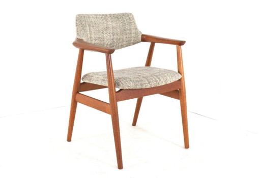 Svend Åge Eriksen voor Glostrup GM11 stoel vintage Deens design nieuw gestoffeerd