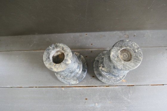 Image 1 of Antikes Kerzenständer-Set aus grauem Marmor